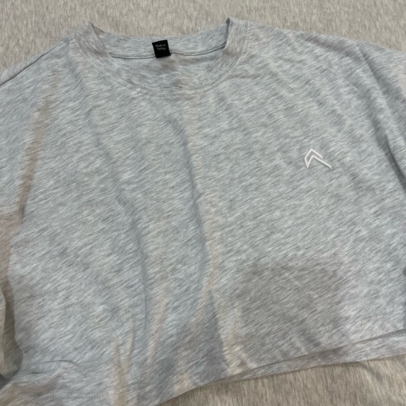 ONER ACTIVE RELAXED CROP LIGHTWEIGHT SHIRT - Picture 7 of 9